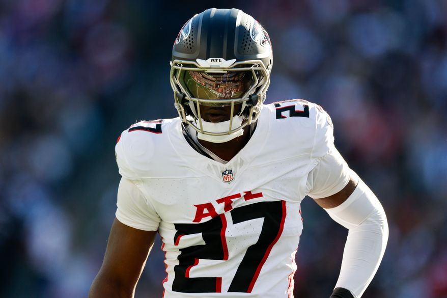 FILE - Atlanta Falcons linebacker James Pearce Jr. (27) prepares to defend during the first half of an NFL football game against the New England Patriots, Nov. 2, 2025, in Foxborough, Mass. (AP Photo/Greg M. Cooper, File)
