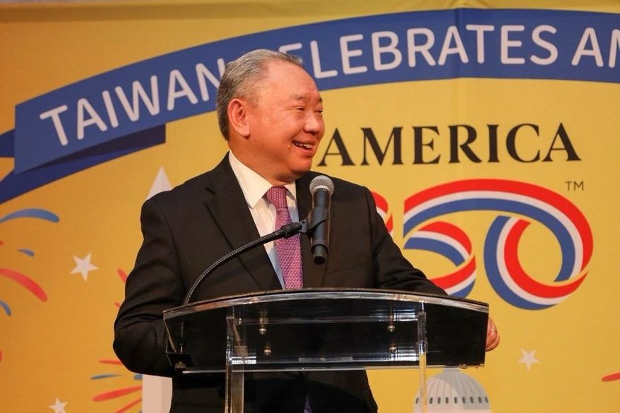 Ambassador Alexander Tah-ray Yui addressed 1,000 people who gathered in June to celebrate the United States' 250th anniversary and 30th anniversary of Taiwan's first direct presidential election. Image courtesy of Taipei Economic and Cultural Representative Office.