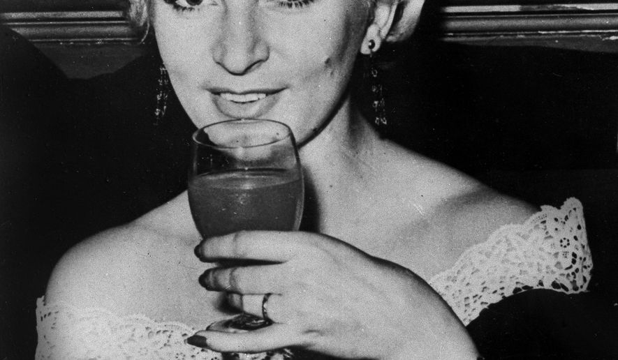 FILE - Platinum Blonde Model Ruth Ellis is shown in 1955 photo. (AP Photo, file)