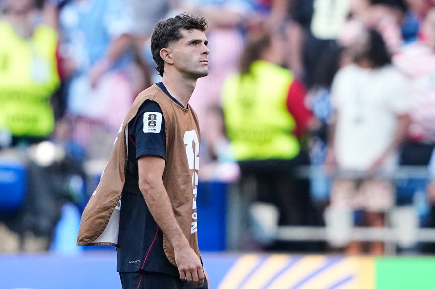 United States' Christian Pulisic (10) reacts following the World Cup round of 16 soccer match between the United States and Belgium in Seattle, Monday, July 6, 2026. (AP Photo/Lindsey Wasson)