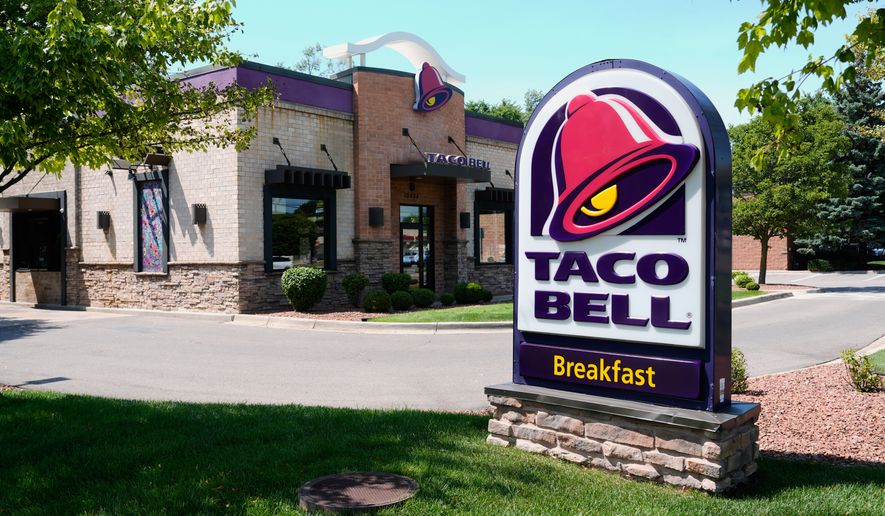 A Taco Bell fast food restaurant is shown Tuesday, July 14, 2026, in Taylor, Mich. (AP Photo/Paul Sancya)
