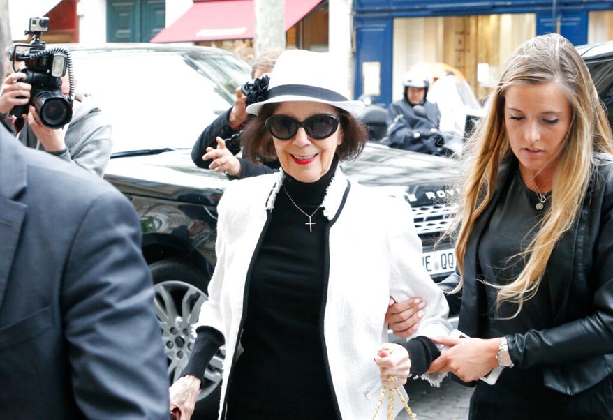 Mary Jo Shannon, grandmother of Kim Kardashian, arrives at Kanye West's Paris apartment, Tuesday, May 20, 2014. (AP Photo/Jacques Brinon) ** FILE **