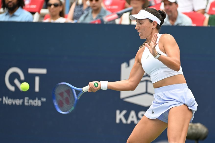 Jessica Pegula of the United States returns a ball to Diana Shnaider of Russia at the semifinals of the DC Open tennis tournament in Washington, D.C., Saturday, August 1, 2026. (All-Pro Reels)