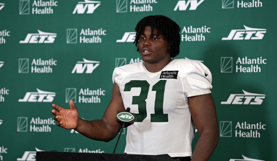 New York Jets' David Bailey speaks to the media during an NFL football training camp Saturday, Aug. 1, 2026, in Florham Park, N.J. (AP Photo/Adam Hunger)