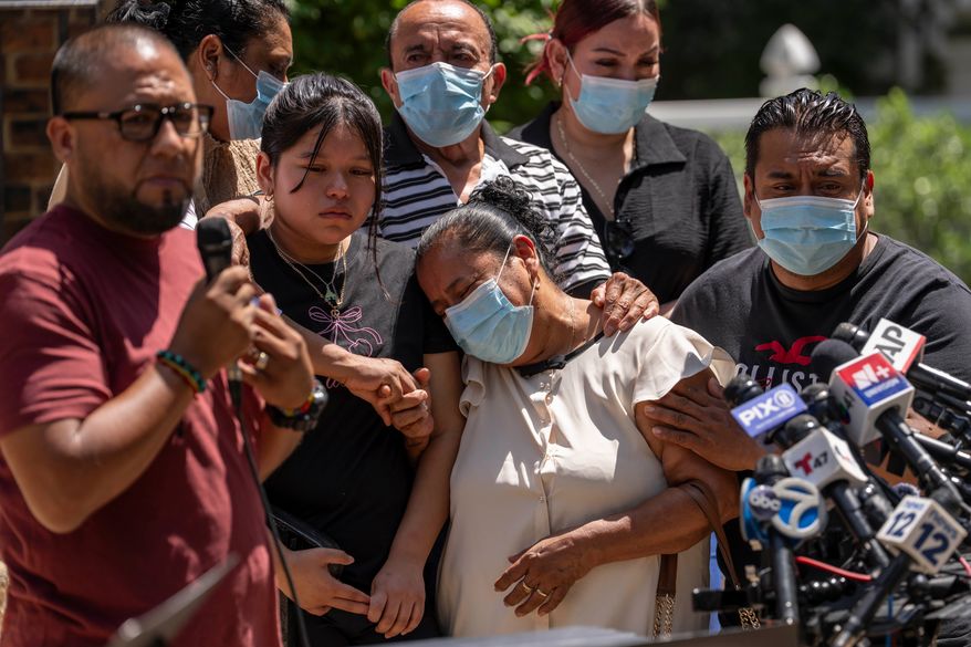 Maria Cornejo, second right, mother of Edwin Lopez-Cornejo, reacts during a news conference, Tuesday, Aug. 4, 2026, in Highland Park, N.J. (AP Photo/Yuki Iwamura)