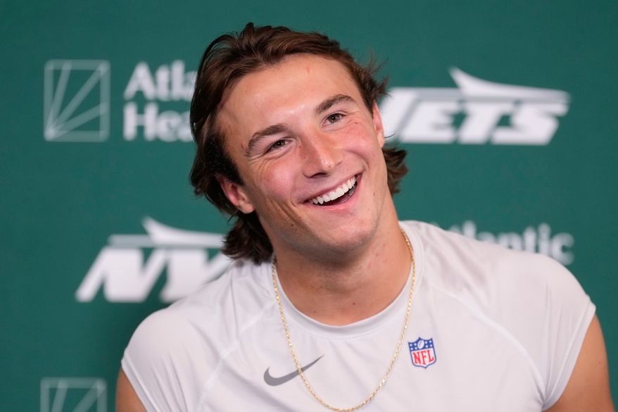 New York Jets quarterback Cade Klubnik talks to reporters after an NFL football training camp with the Tampa Bay Buccaneers in Florham Park, N.J., Wednesday, Aug. 12, 2026. (AP Photo/Seth Wenig)