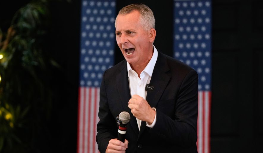 Florida Democratic gubernatorial candidate David Jolly, speaks during a town hall meeting, Saturday, Aug. 8, 2026, in Leesburg, Fla. (AP Photo/John Raoux)