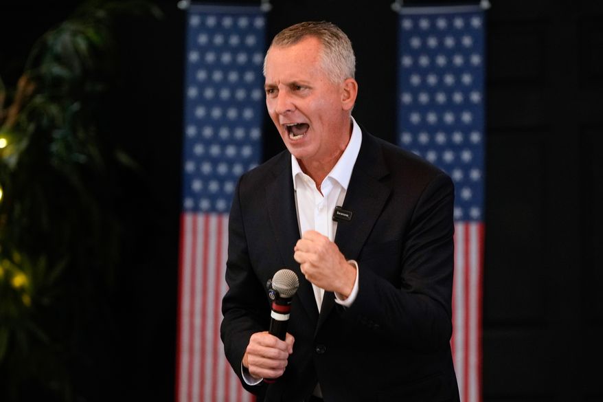 Florida Democratic gubernatorial candidate David Jolly, speaks during a town hall meeting, Saturday, Aug. 8, 2026, in Leesburg, Fla. (AP Photo/John Raoux)