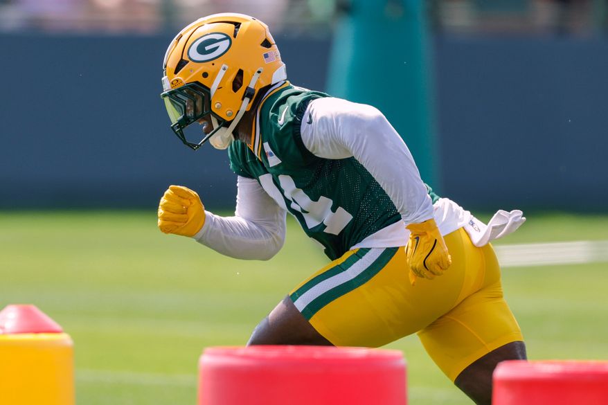 FILE - Green Bay Packers linebacker Zaire Franklin (44) runs a drill during practice at the team's NFL football training camp, July 30, 2026, in Green Bay, Wis. (AP Photo/Matt Ludtke, File)