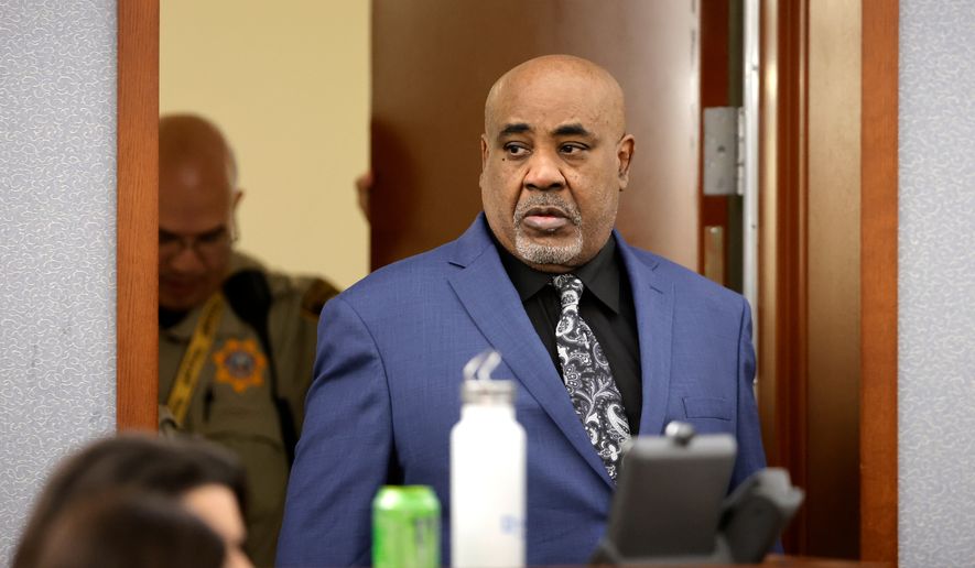 Duane Davis enters the courtoom during his trial, related to the 1996 killing of rapper Tupac Shakur, in Clark County District Court at the Regional Justice Center in Las Vegas on Thursday, Aug. 27, 2026. (Steve Marcus/Las Vegas Sun via AP, Pool)