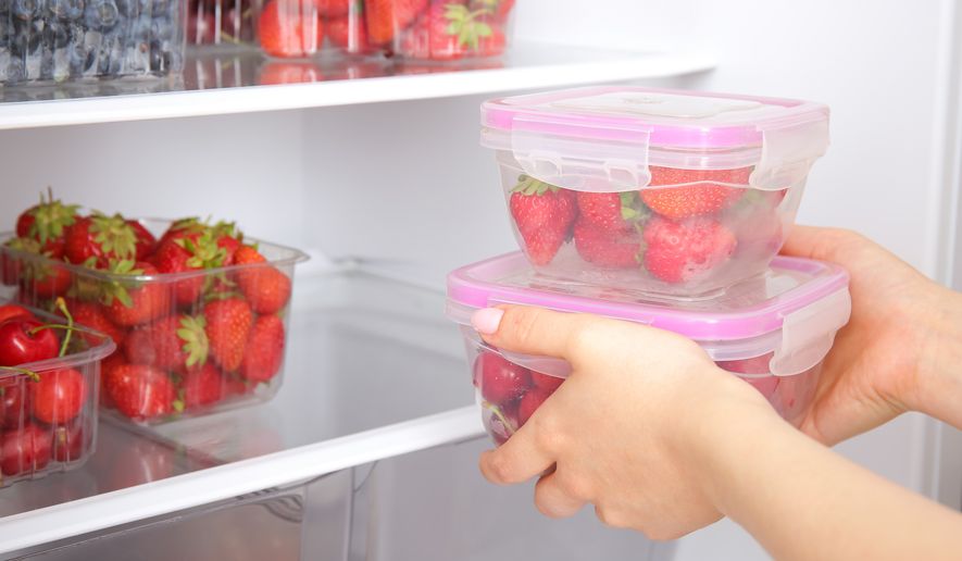 Experts recommend taking strawberries out of the refrigerator roughly 30 to 60 minutes before serving and letting them come back to room temperature.(Photo by Pixel-Shot on Shutterstock)