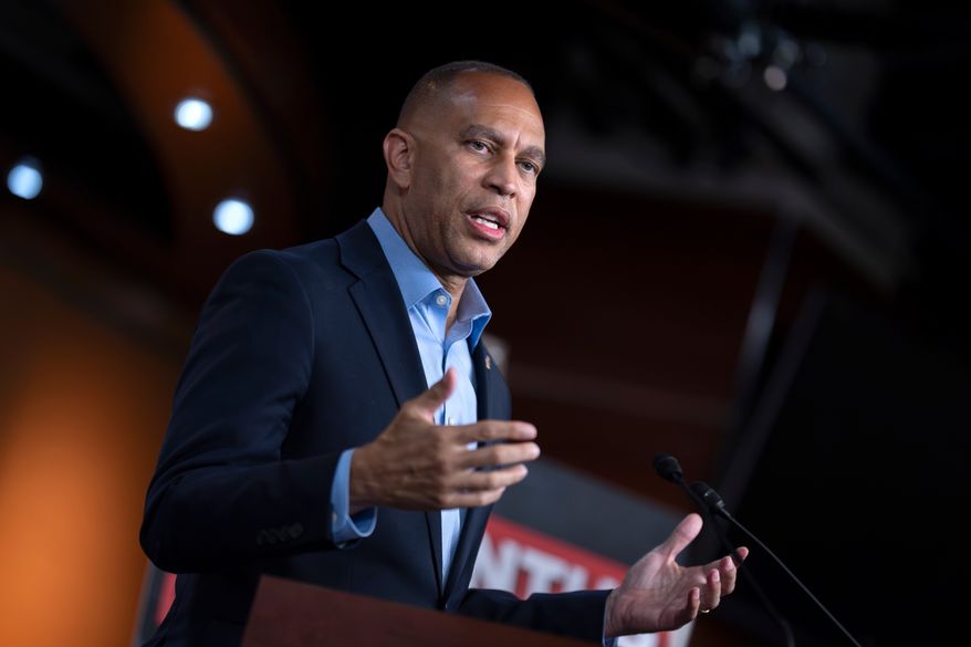 House Minority Leader Hakeem Jeffries, D-N.Y., discusses the war with Iran and the cost of living as he speaks to reporters at the Capitol in Washington, Monday, Aug. 31, 2026. (AP Photo/J. Scott Applewhite)