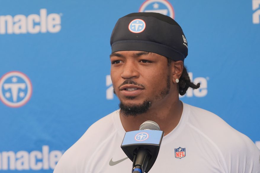 Tennessee Titans linebacker Cedric Gray speaks at a news conference after a joint practice with the San Francisco 49ers at the 49ers' NFL football training camp, Tuesday, Aug. 11, 2026, in Santa Clara, Calif. (AP Photo/Jeff Chiu)