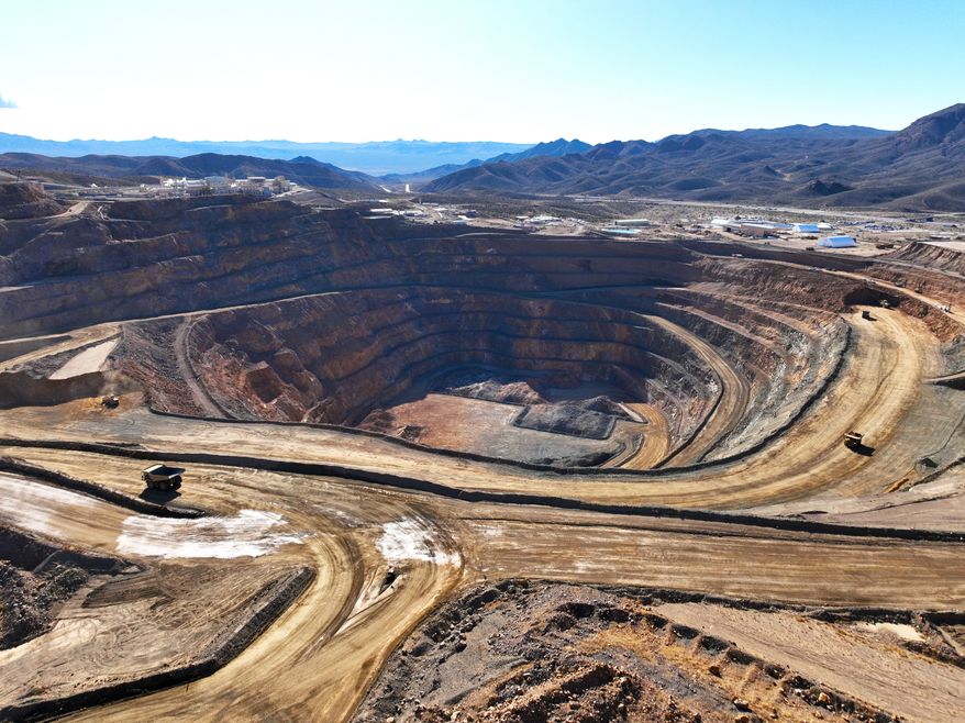 Aerial view of a rare earths mine in Mountain Pass, California. (Photo by newsshooterguy on Shutterstock)