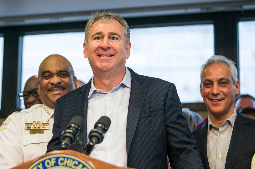Chicago billionaire Ken Griffin speaks at a news conference in Chicago, April 12, 2018. (Ashlee Rezin/Chicago Sun-Times via AP, File)