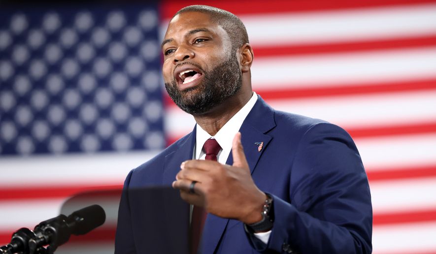 Florida Republican gubernatorial candidate Rep. Byron Donalds speaks during a campaign rally with Vice President JD Vance in Lakeland, Fla., Thursday, Oct. 1, 2026. (Kevin Lamarque/Pool via AP)
