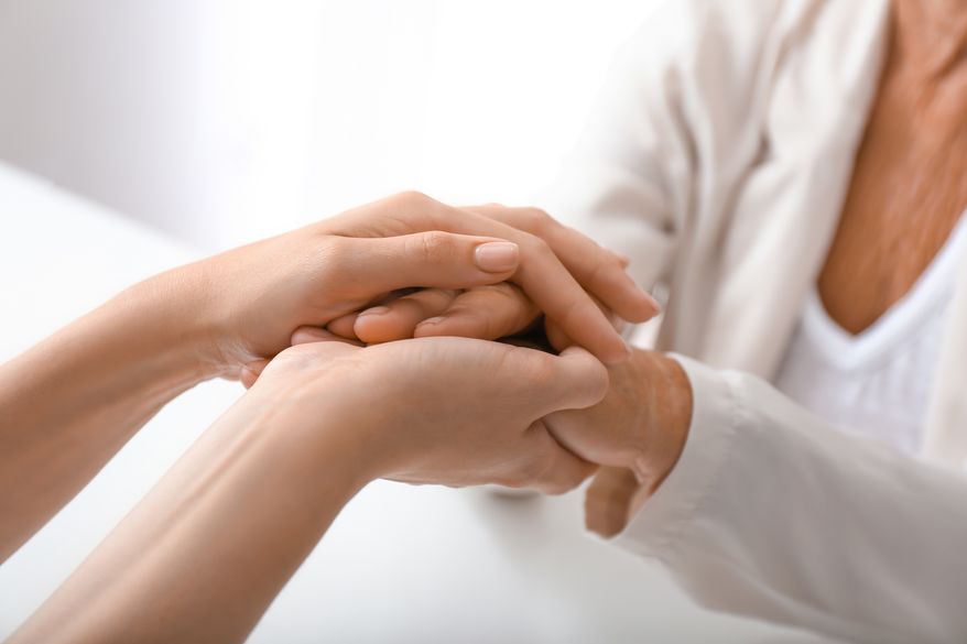Caregivers support (Courtesy of Shutterstock)