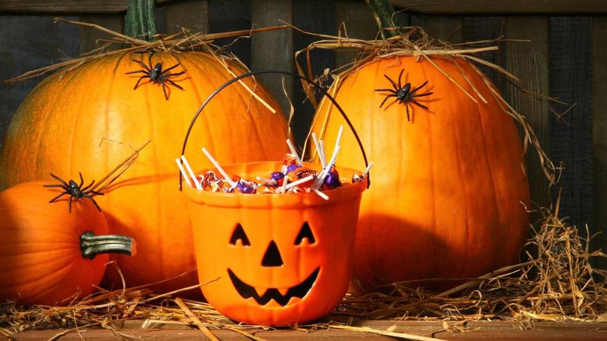 Familiar candies may have a different recipe, ingredient list or allergen warning this Halloween. Photo credit: Depositphotos.