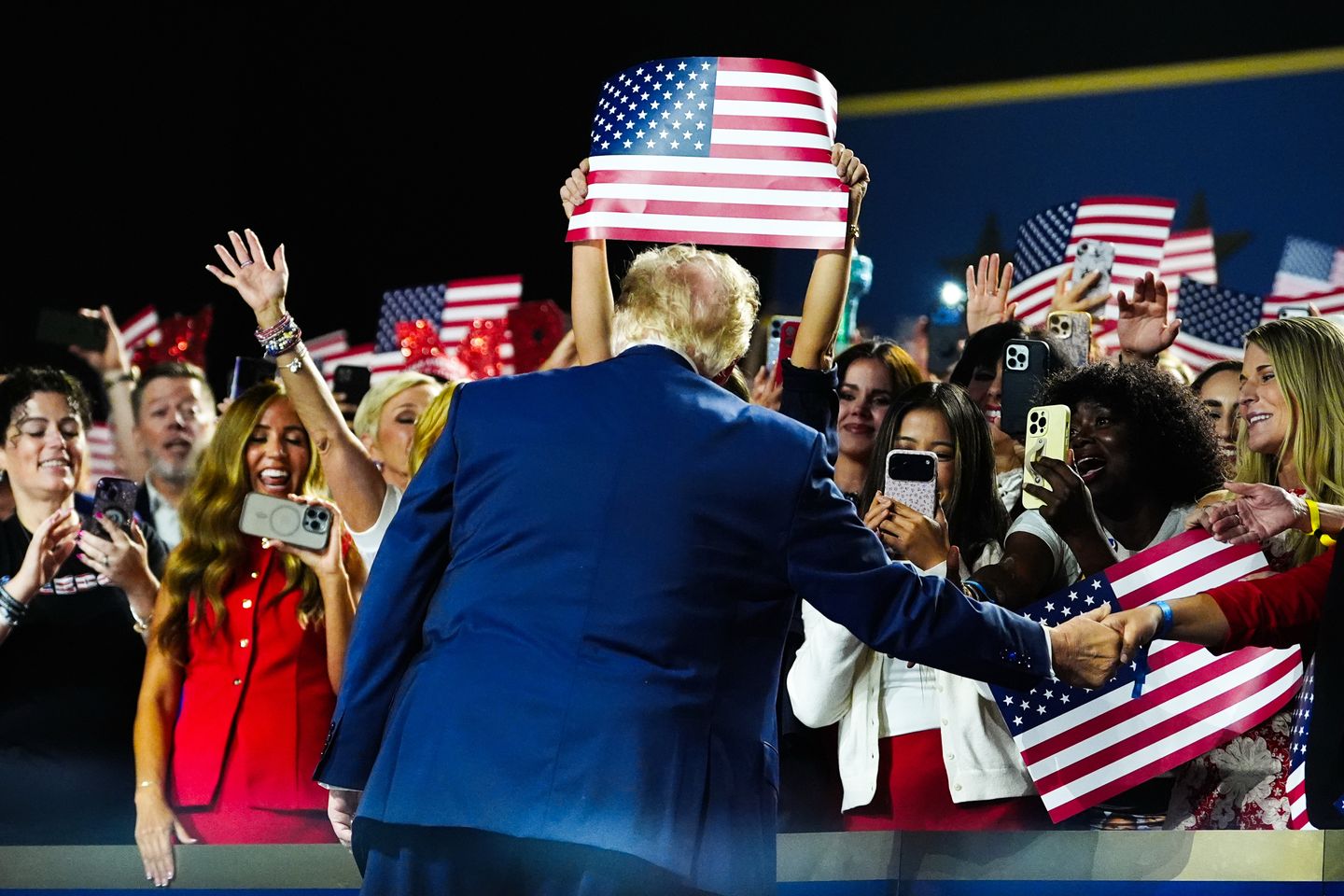 Trump's rally show rolls out the economic development plans