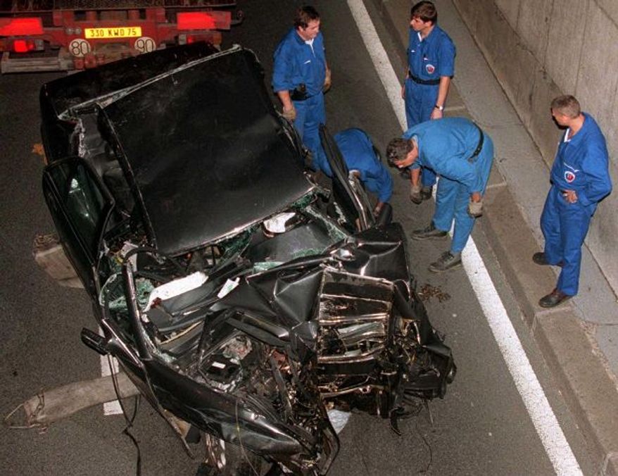 Photographers were following the car carrying Princess Diana when it crashed in a Paris tunnel in 1997.