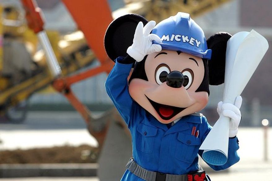 Mickey Mouse is an attraction in the fall, too. (Getty Images)